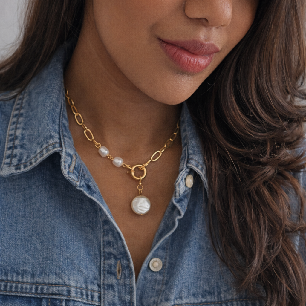 Calista Pearl Necklace
