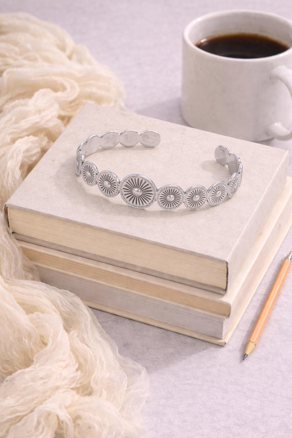 Anouk Vintage Cuff Bangle