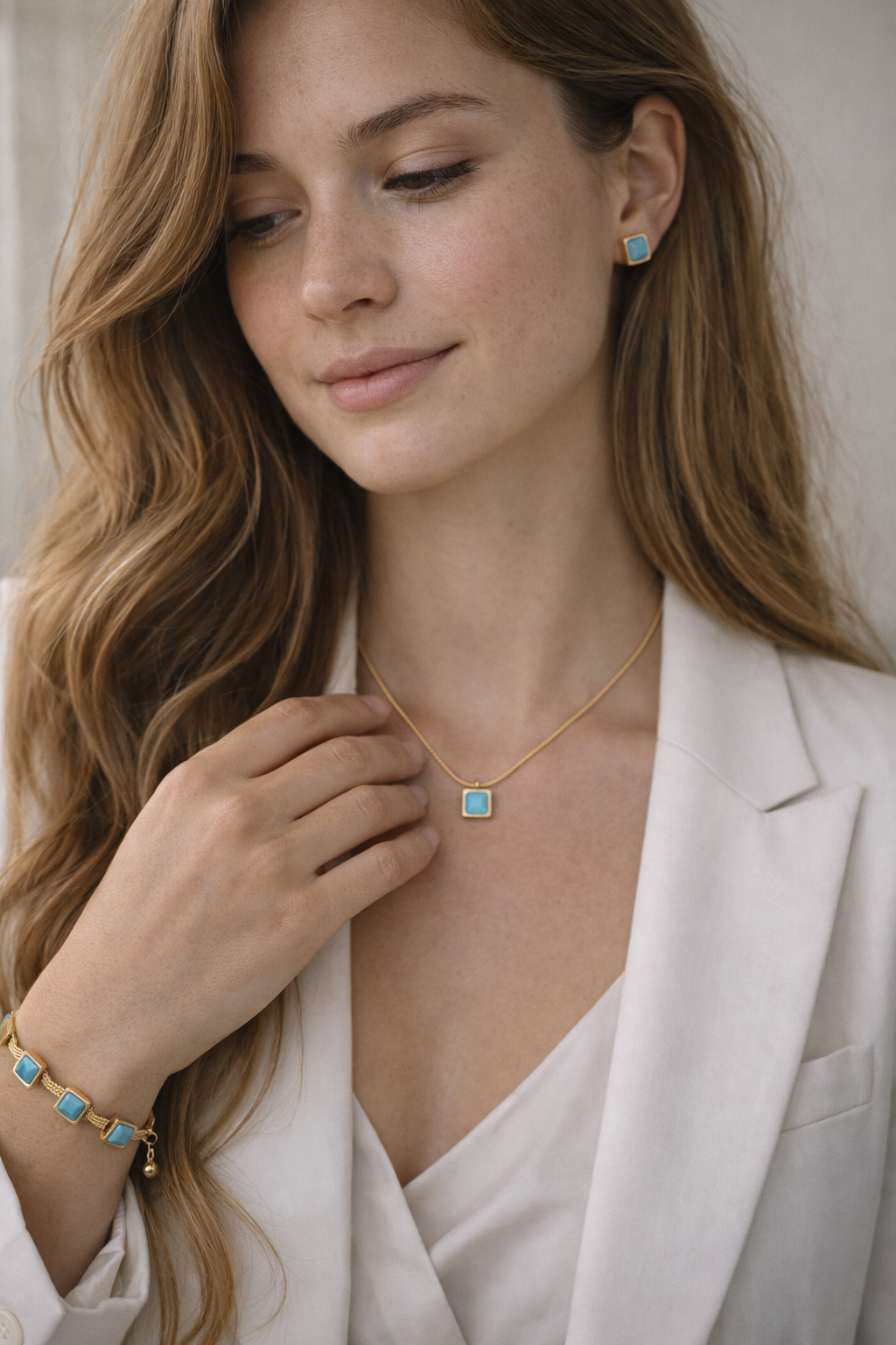 Dainty Jewelry Set (Necklace + Bracelet + Earrings)