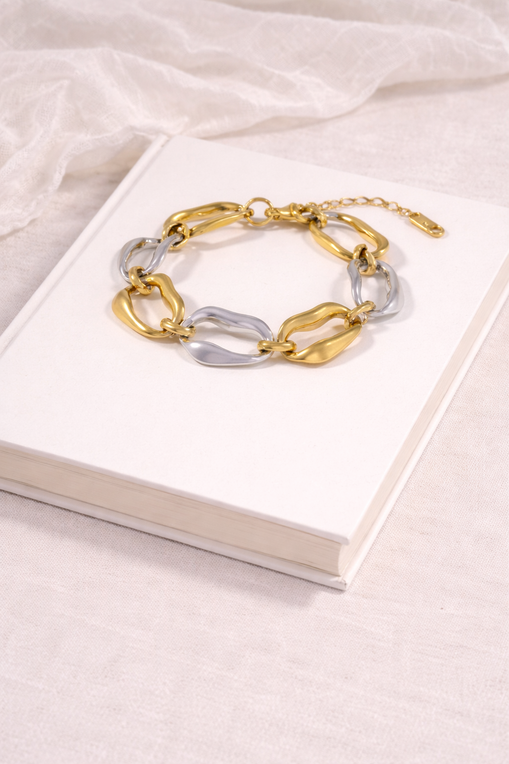 Dual Tone Chain Bracelet