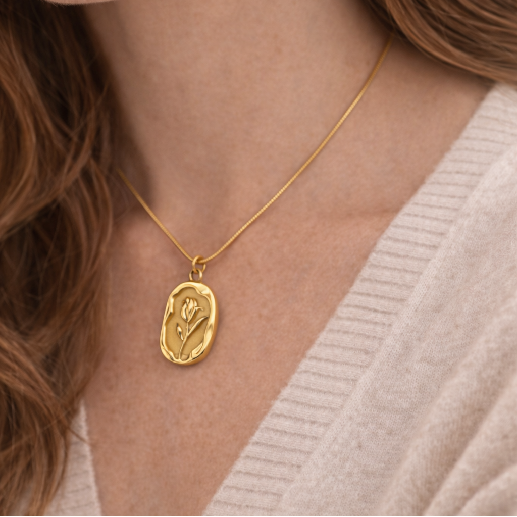 Flower Pendant Necklace