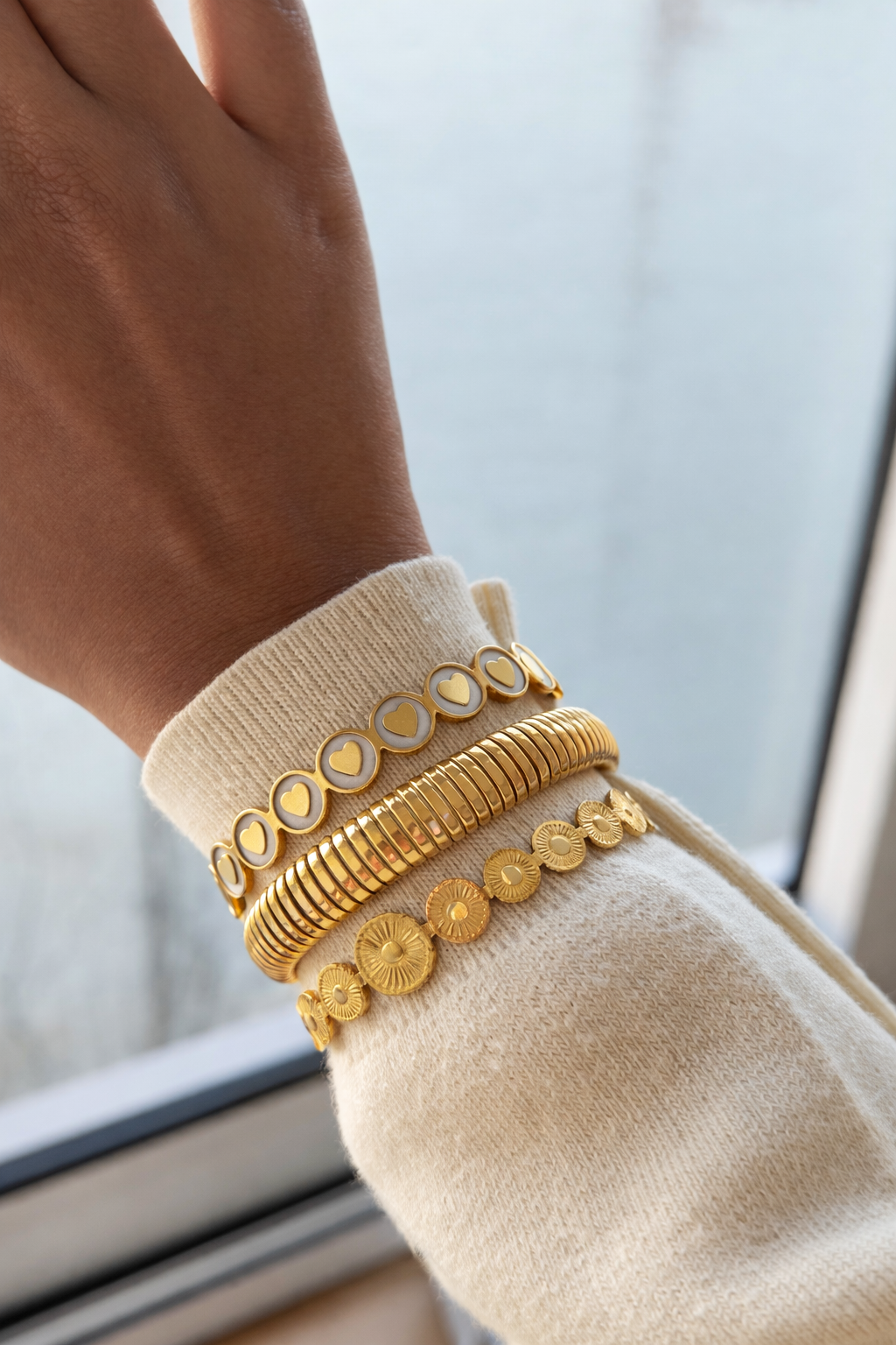 Anouk Vintage Cuff Bangle
