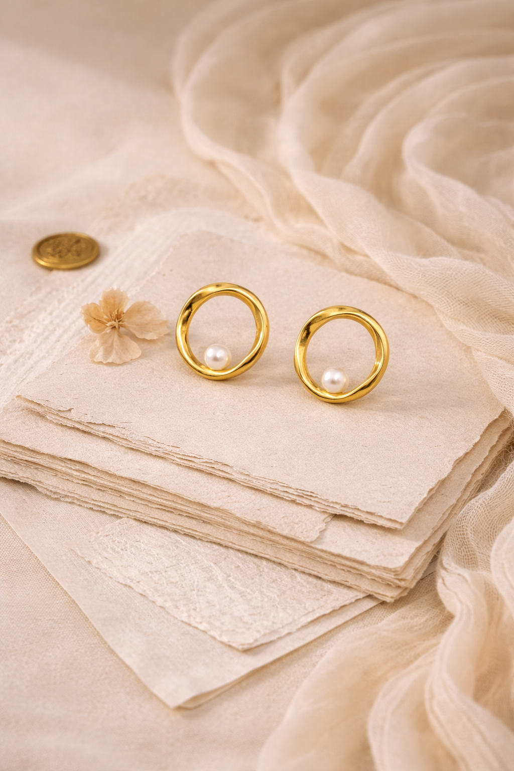 Kiara Pearl Studs