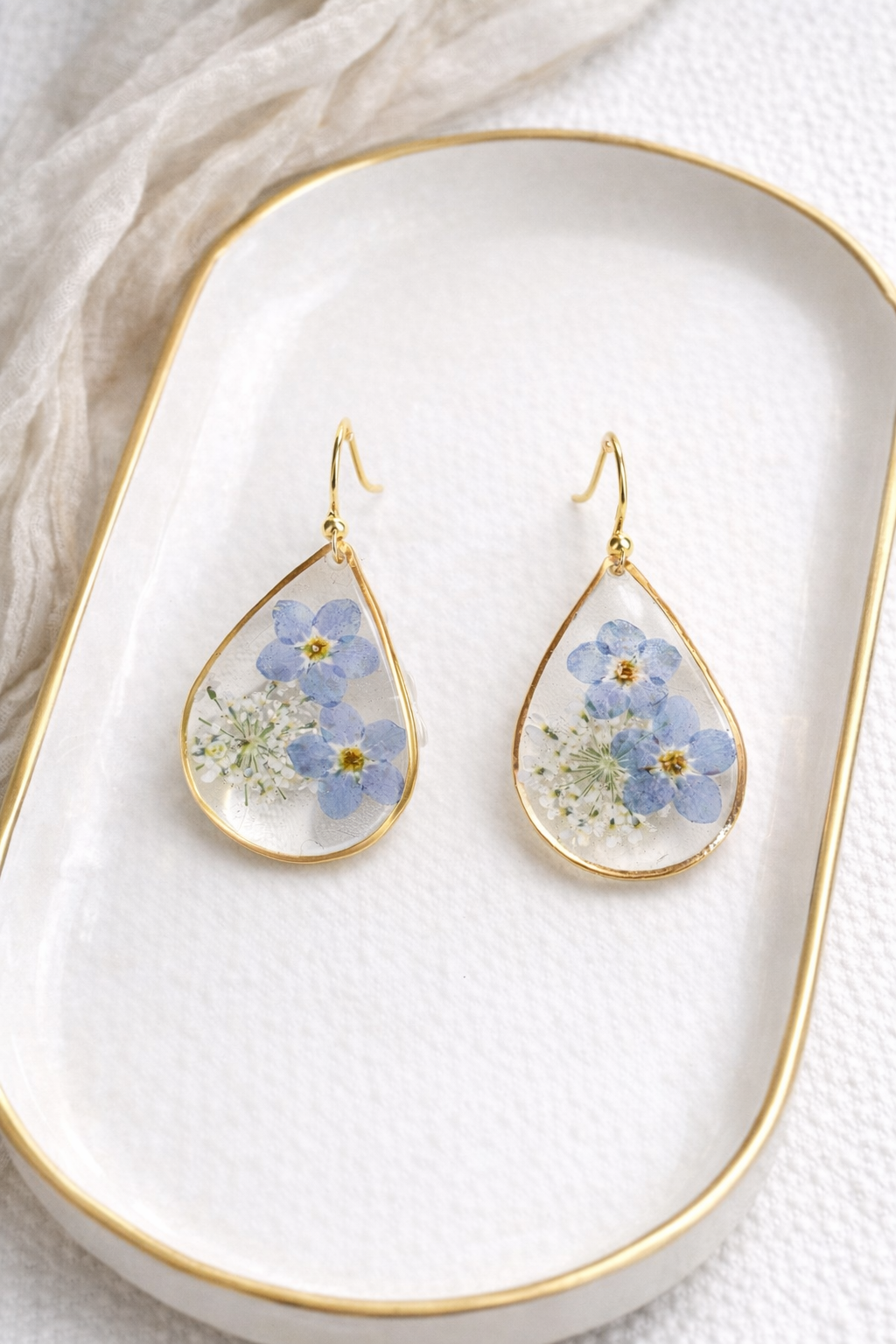 Resin Dried Flower Earrings