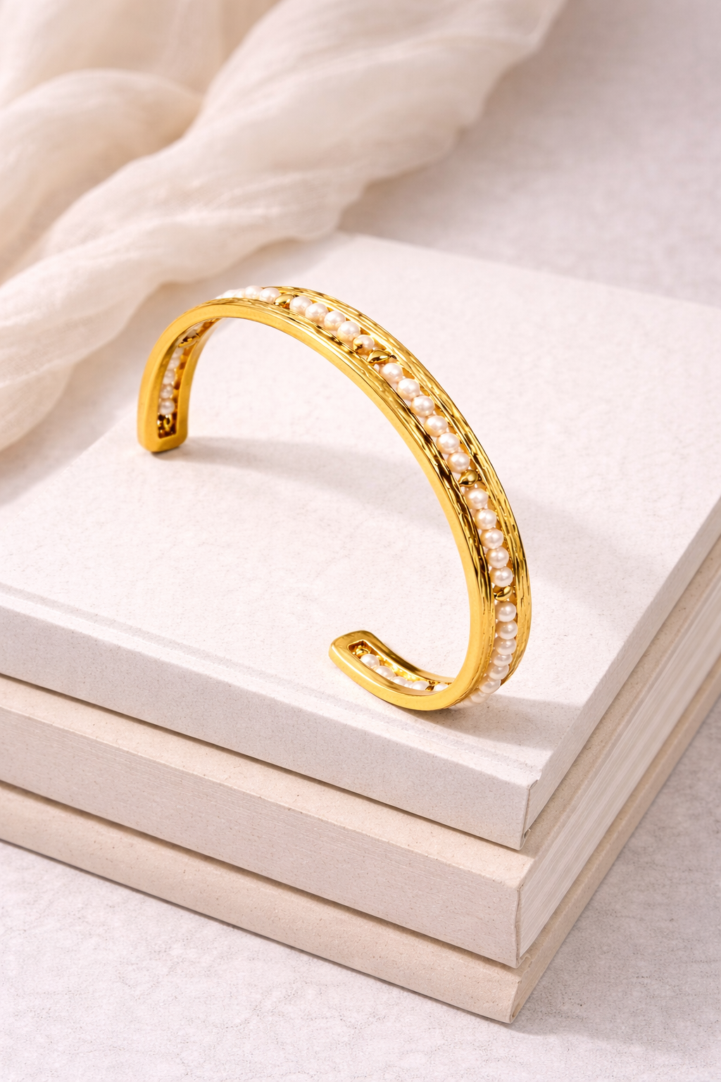 Rosa Pearl Cuff Bangle
