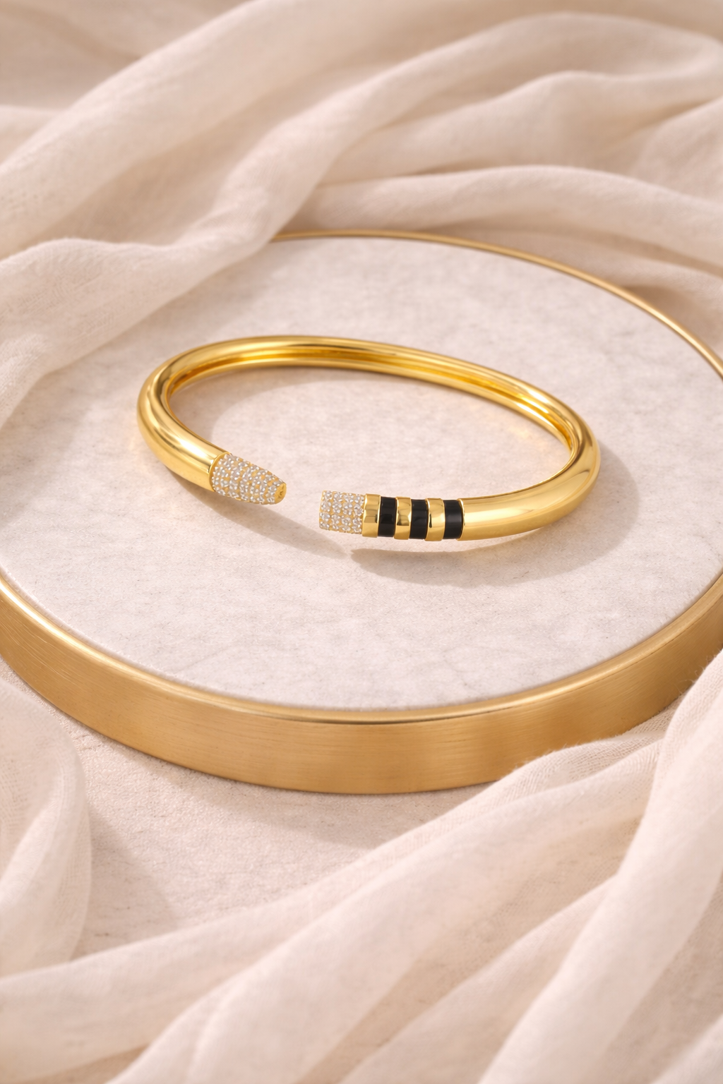 Rosy Cuff Bangle