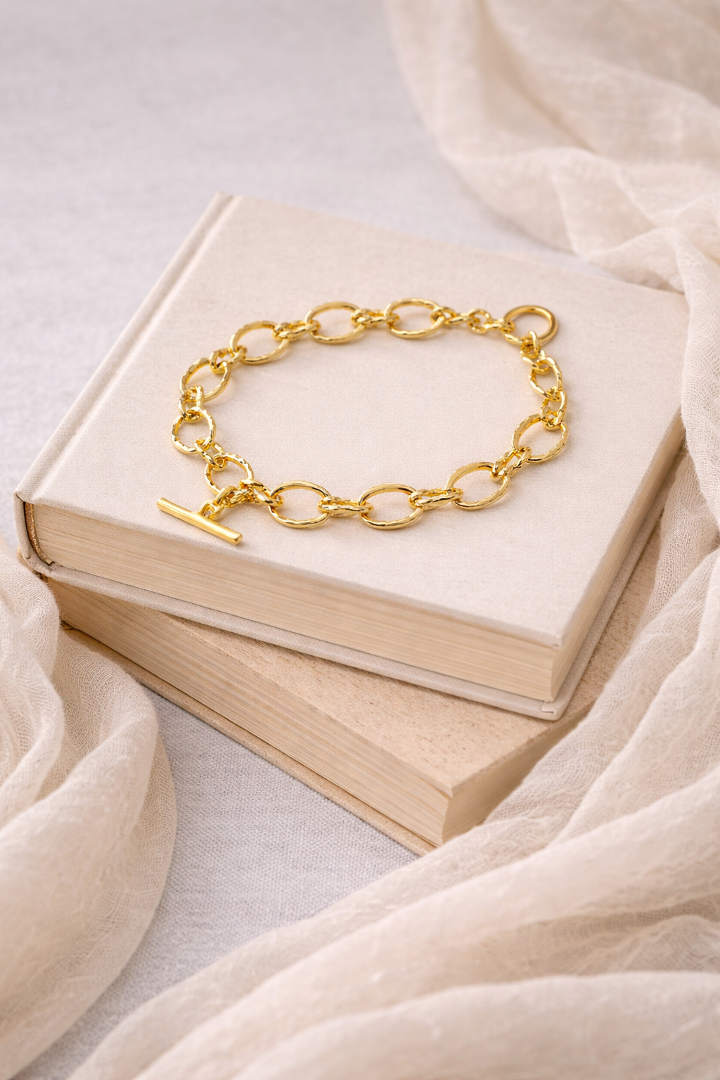 Textured Chunky Bracelet